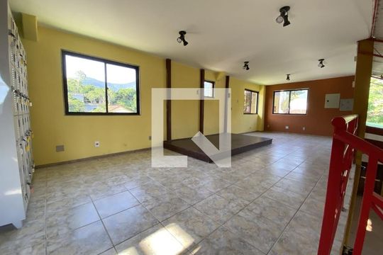 Casa para alugar com 7 quartos, 480m² em Vargem Grande, Rio de Janeiro