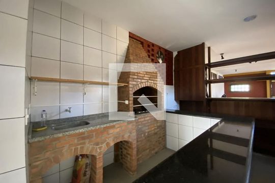 Casa para alugar com 7 quartos, 480m² em Vargem Grande, Rio de Janeiro