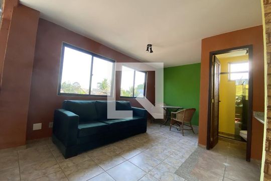 Casa para alugar com 7 quartos, 480m² em Vargem Grande, Rio de Janeiro