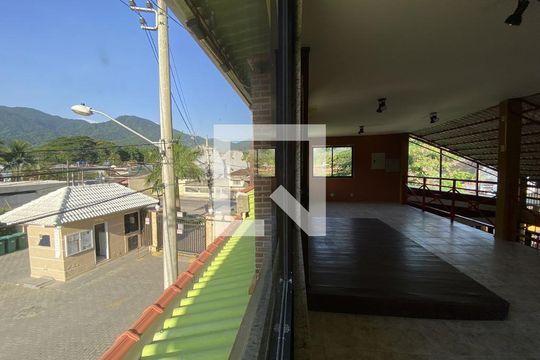 Casa para alugar com 7 quartos, 480m² em Vargem Grande, Rio de Janeiro