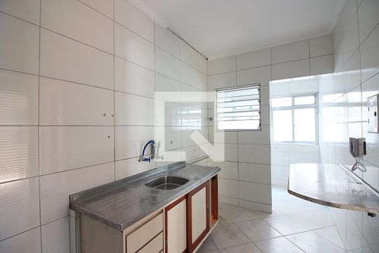 Cozinha de apartamento para alugar com 1 quarto, 40m² em Taboão, São Bernardo do Campo