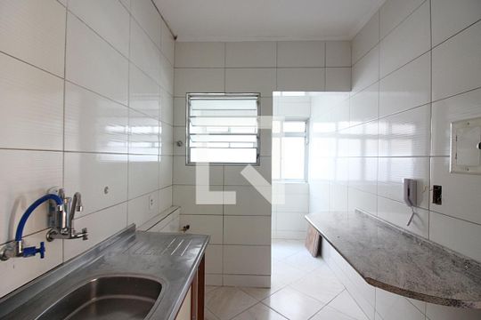 Cozinha de apartamento para alugar com 1 quarto, 40m² em Taboão, São Bernardo do Campo