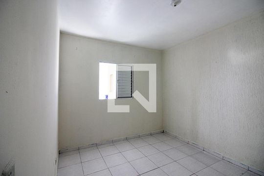 Quarto 2  de casa para alugar com 2 quartos, 50m² em Taboão, São Bernardo do Campo