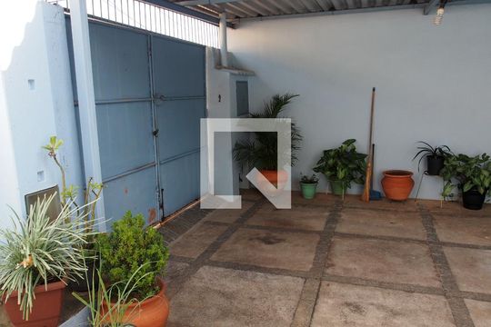Quintal de casa à venda com 5 quartos, 193m² em Ponte de Campinas, Jundiaí