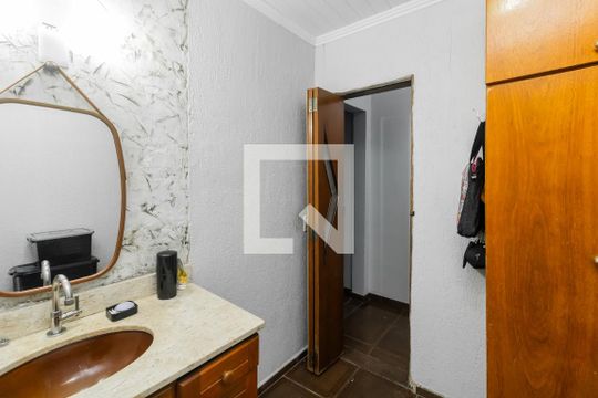 Lavabo de casa à venda com 3 quartos, 140m² em Cangaiba, São Paulo