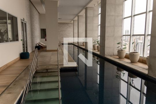 Área comum - Piscina de apartamento à venda com 1 quarto, 43m² em Vila Yara, Osasco