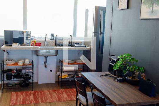 Cozinha de apartamento à venda com 1 quarto, 43m² em Vila Yara, Osasco
