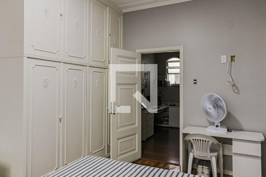 Quarto 1 de apartamento à venda com 4 quartos, 202m² em Copacabana, Rio de Janeiro