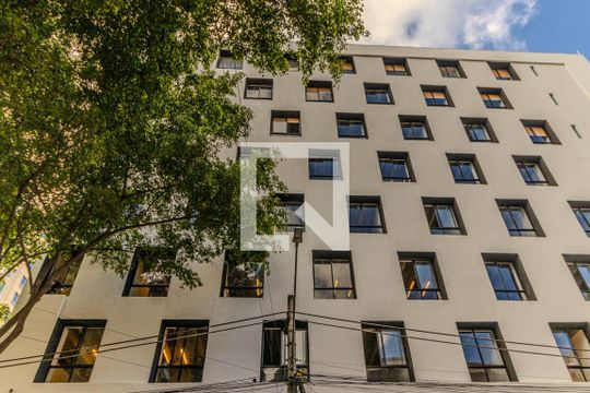 Fachada de apartamento para alugar com 1 quarto, 24m² em República, São Paulo