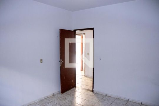 Quarto 2 de apartamento para alugar com 3 quartos, 135m² em Setor Urias Magalhães, Goiânia