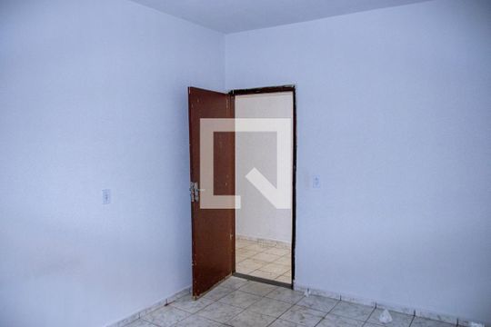 Suíte de apartamento para alugar com 3 quartos, 135m² em Setor Urias Magalhães, Goiânia