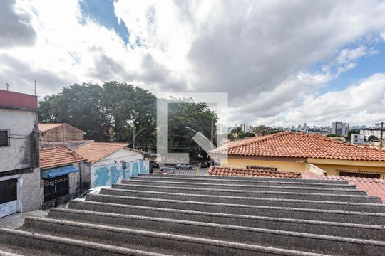 Quarto 1 de casa à venda com 2 quartos, 190m² em Jardim Patente, São Paulo