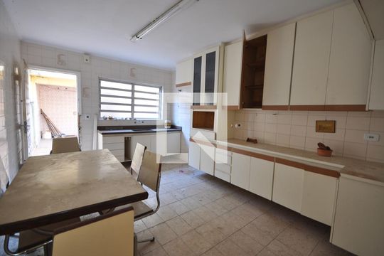 Cozinha de casa à venda com 3 quartos, 250m² em Vila Mazzei, São Paulo