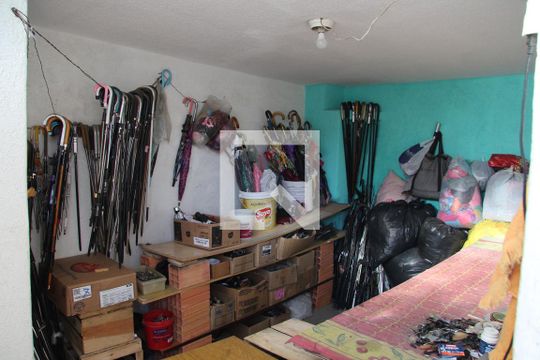 Despensa de casa à venda com 3 quartos, 165m² em Jardim Divinolândia, Guarulhos