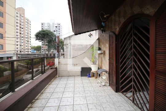 Varanda do quarto 2 de casa à venda com 3 quartos, 150m² em Conjunto Residencial Sitio Oratorio, São Paulo