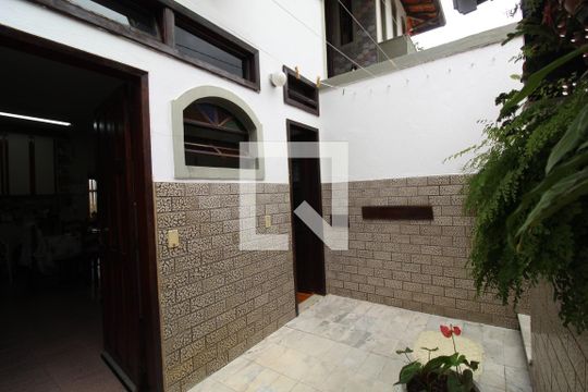 Área de serviço de casa de condomínio à venda com 4 quartos, 480m² em Freguesia, Rio de Janeiro