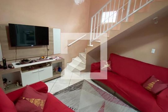 Sala de casa à venda com 3 quartos, 110m² em Pilares, Rio de Janeiro