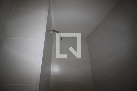 Banheiro de apartamento à venda com 2 quartos, 35m² em Socorro, São Paulo