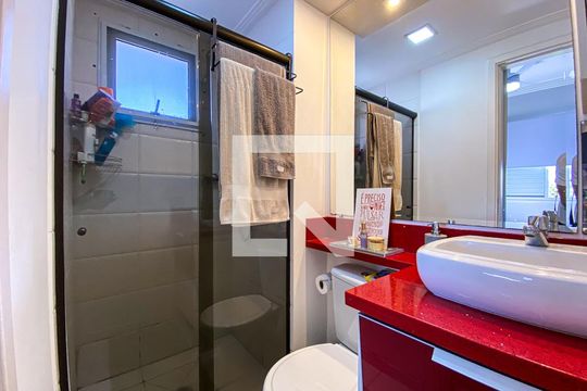 Banheiro de apartamento à venda com 2 quartos, 72m² em Cidade São Francisco, São Paulo