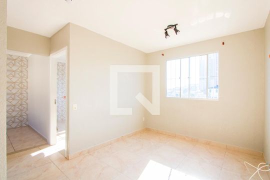 Apartamento à venda com 2 quartos, 39m² em Vila Tibiriçá, Santo André