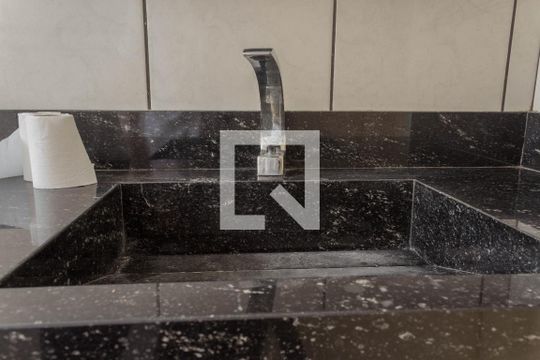 Banheiro de apartamento para alugar com 2 quartos, 52m² em Assunção, São Bernardo do Campo