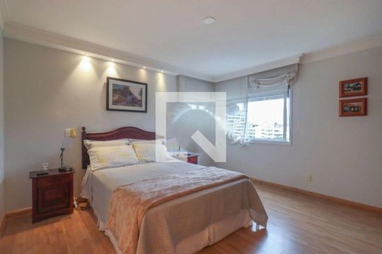 Apartamento à venda com 4 quartos, 417m² em Chácara Santo Antônio, São Paulo