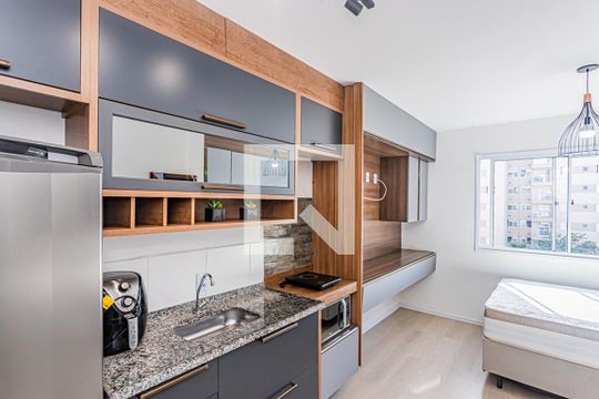 Apartamento para alugar com 1 quarto, 18m² em Vila Mangalot, São Paulo