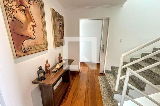 escadas de casa à venda com 4 quartos, 290m² em Serra, Belo Horizonte