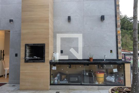 Área externa de casa de condomínio à venda com 5 quartos, 600m² em Freguesia (Jacarepaguá), Rio de Janeiro