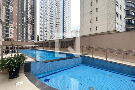 Piscina de apartamento para alugar com 3 quartos, 110m² em Alphaville Empresarial, Barueri