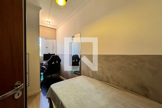 Quarto 1 de apartamento à venda com 2 quartos, 100m² em Vila Valparaiso, Santo André