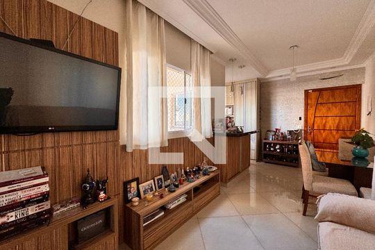 Sala de apartamento à venda com 2 quartos, 100m² em Vila Valparaiso, Santo André
