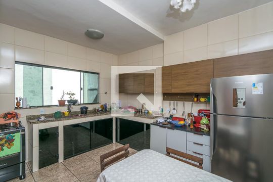 Cozinha de apartamento à venda com 2 quartos, 85m² em Penha Circular, Rio de Janeiro
