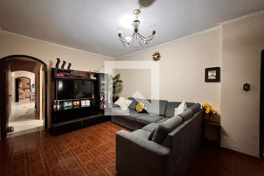 Casa à venda com 3 quartos, 175m² em Jardim Utinga, Santo André