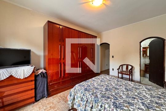 Suíte 1 de casa à venda com 3 quartos, 175m² em Jardim Utinga, Santo André