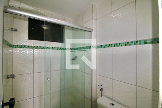 Banheiro de apartamento para alugar com 1 quarto, 50m² em Pituba, Salvador