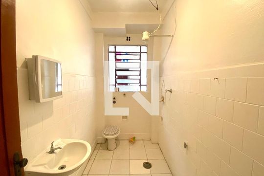 Banheiro de apartamento à venda com 2 quartos, 50m² em Brás, São Paulo
