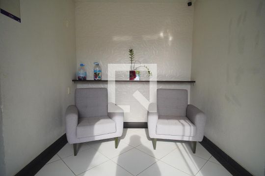 Hall de entrada de apartamento à venda com 2 quartos, 40m² em Rondônia, Novo Hamburgo