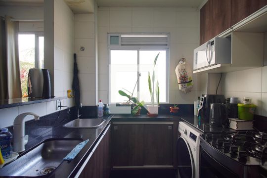 Cozinha de apartamento à venda com 2 quartos, 40m² em Rondônia, Novo Hamburgo