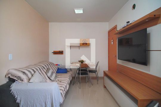 Sala de apartamento à venda com 2 quartos, 40m² em Rondônia, Novo Hamburgo