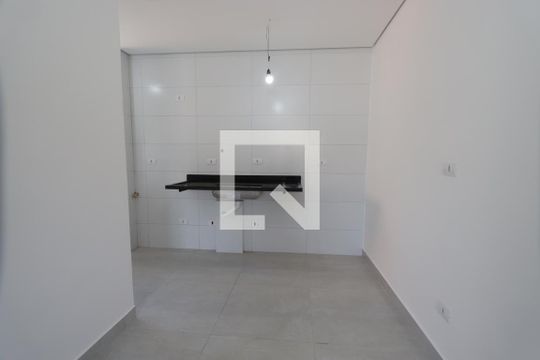 Cozinha de apartamento à venda com 2 quartos, 47m² em Vila Lucia, São Paulo