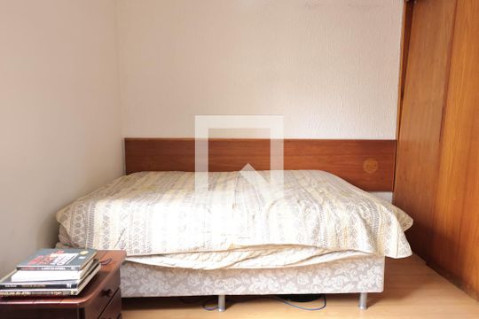 Sala/Quarto de kitnet/studio para alugar com 1 quarto, 24m² em Indianópolis, São Paulo