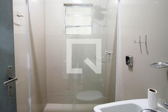 Banheiro 2 de casa para alugar com 5 quartos, 190m² em Sumarezinho, São Paulo