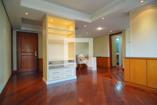 Sala de apartamento para alugar com 3 quartos, 115m² em Independência, Porto Alegre