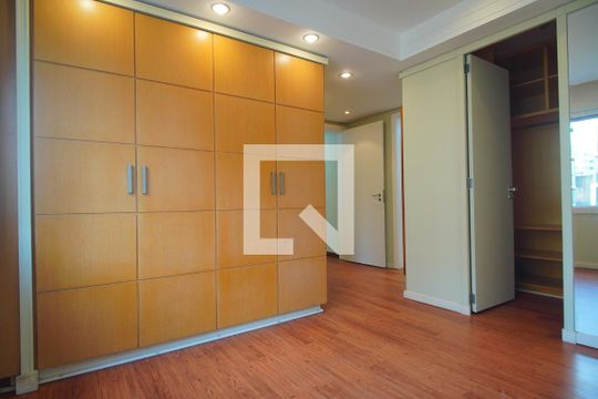 Quarto 1 de apartamento para alugar com 3 quartos, 115m² em Independência, Porto Alegre