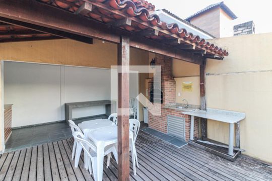Área comum - Churrasqueira de casa de condomínio à venda com 2 quartos, 60m² em Recreio dos Bandeirantes, Rio de Janeiro