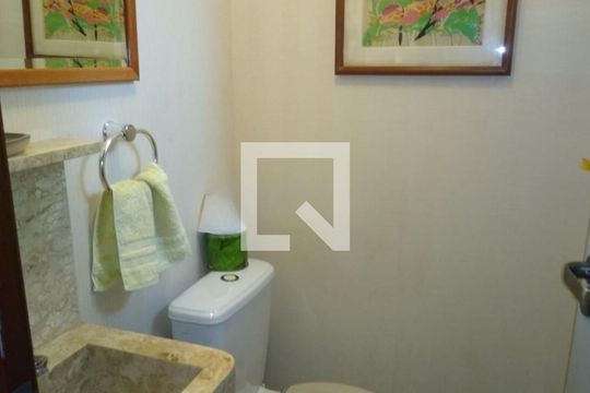 Casa de Condomínio à venda com 3 quartos, 200m² em Vila Anglo Brasileira, São Paulo