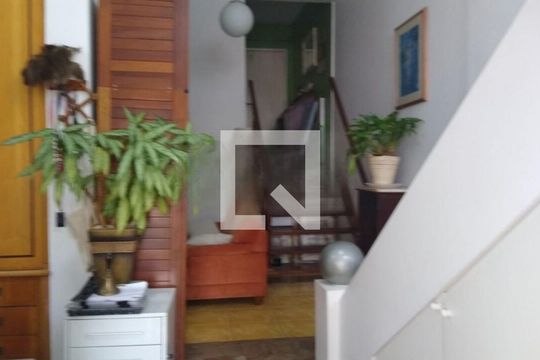 Casa de Condomínio à venda com 3 quartos, 200m² em Vila Anglo Brasileira, São Paulo