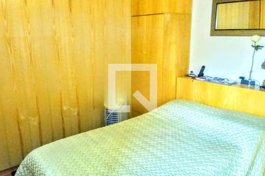 Casa de Condomínio à venda com 3 quartos, 200m² em Vila Anglo Brasileira, São Paulo