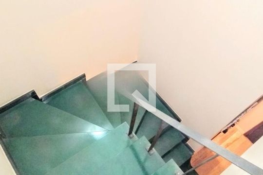 Casa de Condomínio à venda com 3 quartos, 200m² em Vila Anglo Brasileira, São Paulo